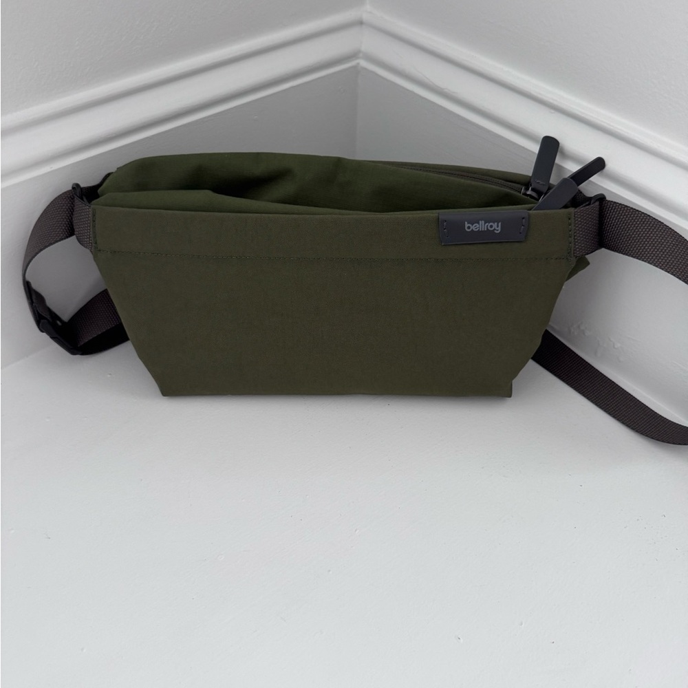 Bellroy Men's Belt Bag in Olive